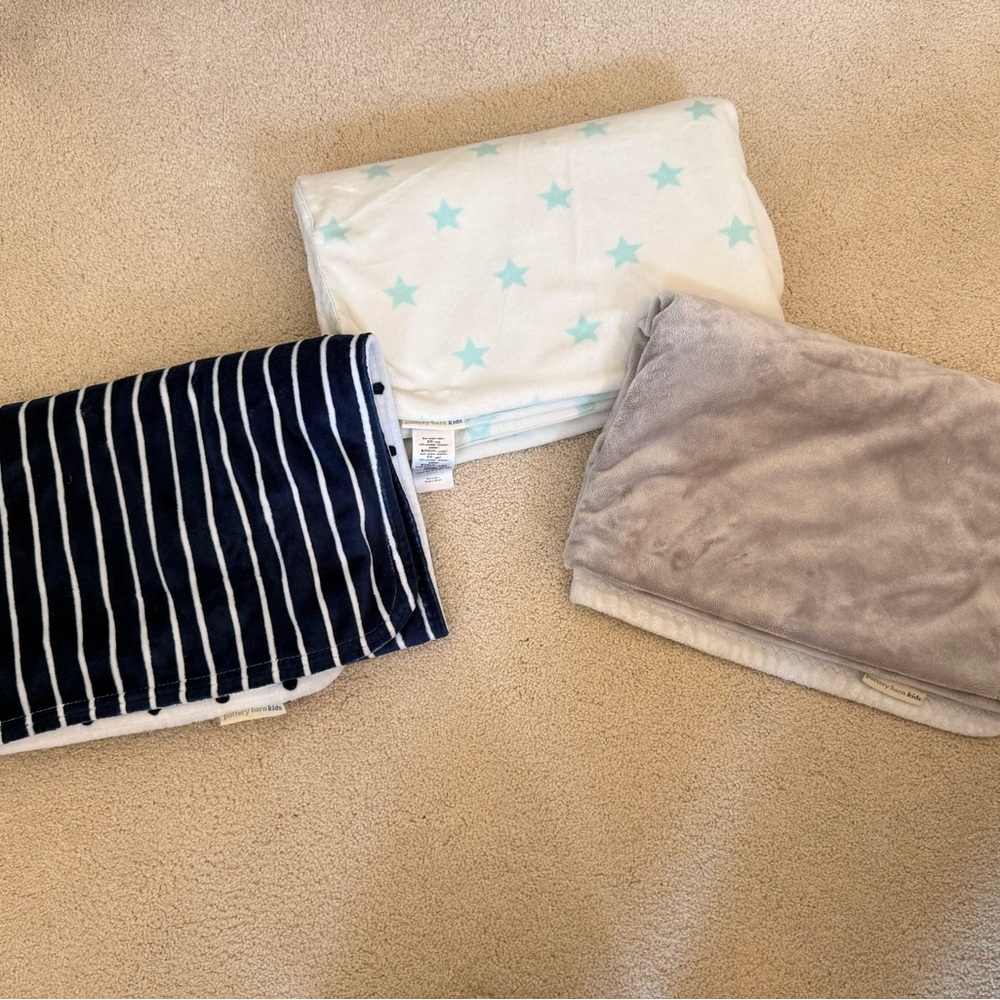 Pottery Barn Kids Chamois Blankets - Navy Stripe, Light Blue Star & Gray -